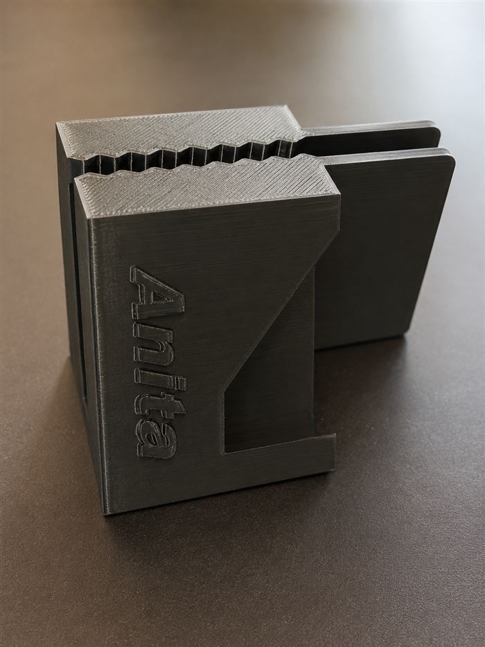 Soporte 3D personalizado entregado a cliente